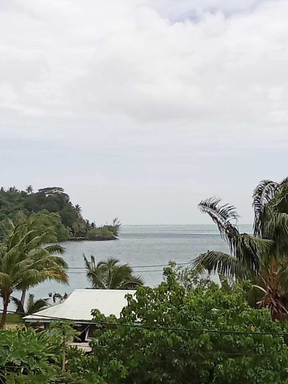 Ravehei Smile Relais 3 Huahine Hostel Haapu Exterior photo